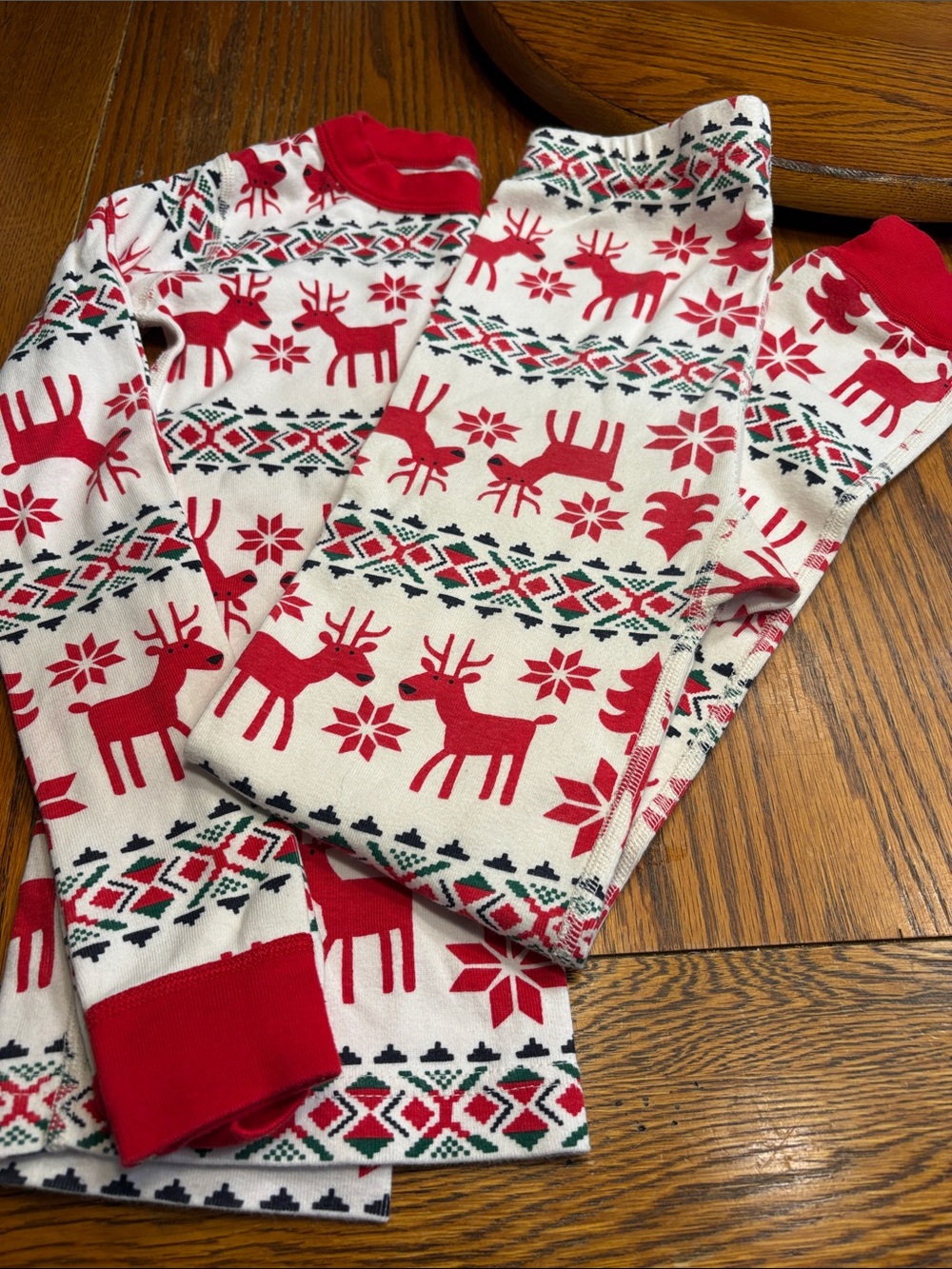 Hanna Andersson Red and White Reindeer Kids Pajama Set